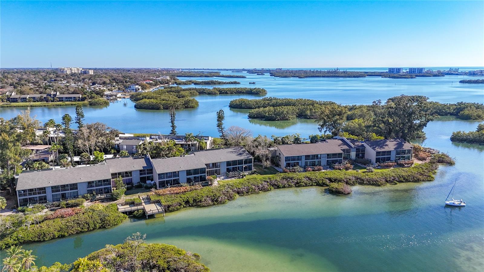 1511 PELICAN POINT DR #BA180, SARASOTA, FL — photo 38