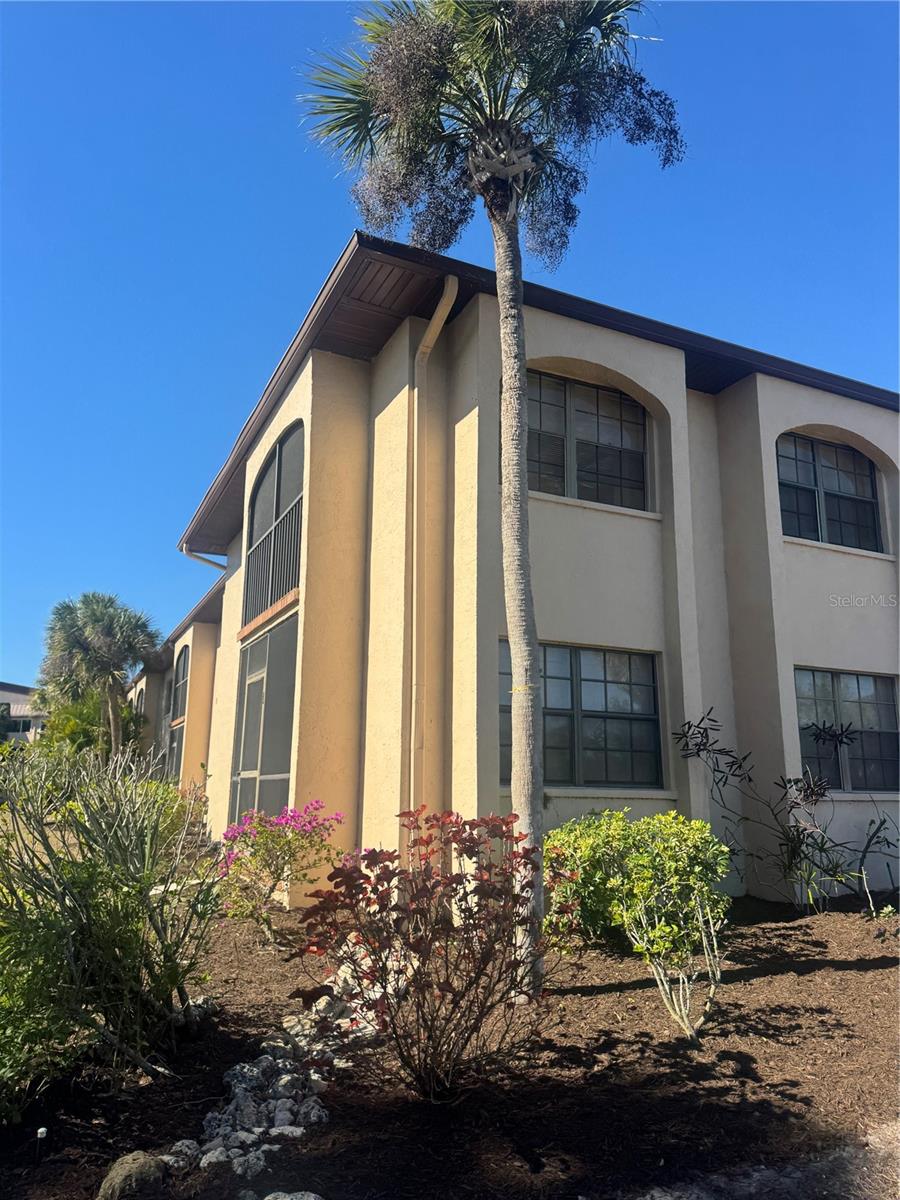 23465 HARBORVIEW RD #201, PUNTA GORDA, FL