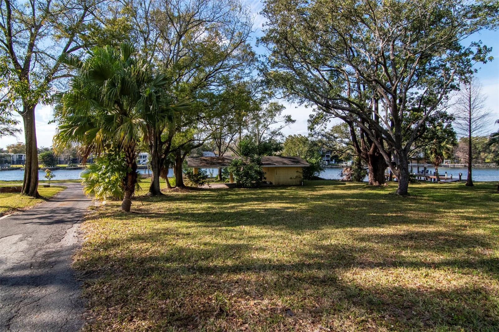 3306 N PERRY AVE, TAMPA, FL — photo 46