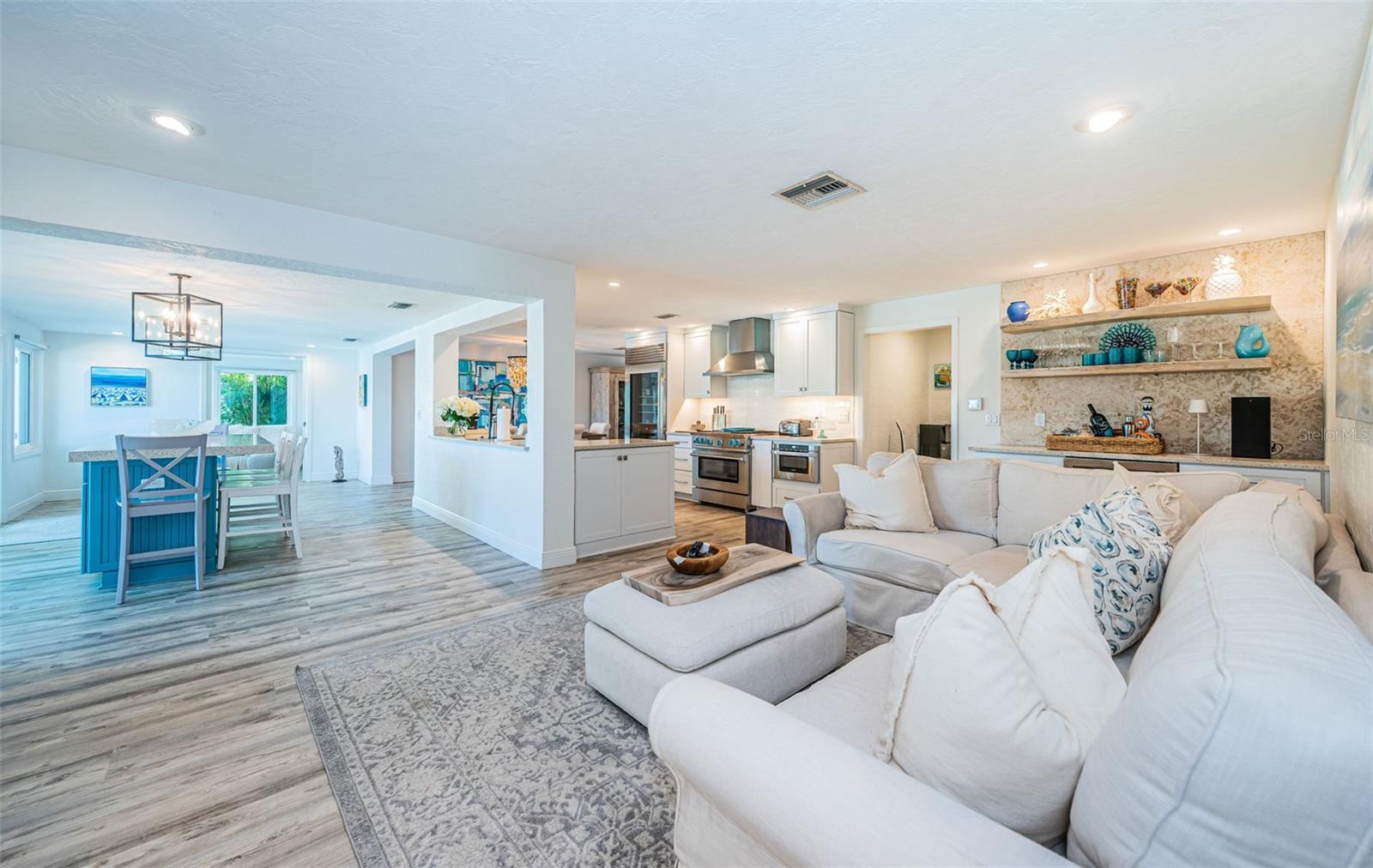 2910 ALTON DR, ST PETE BEACH, FL — photo 19