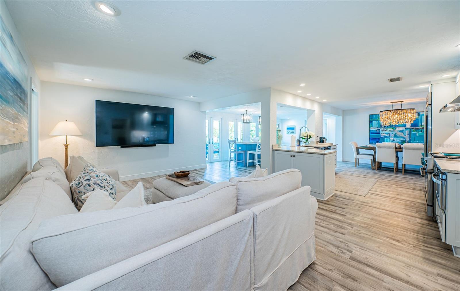2910 ALTON DR, ST PETE BEACH, FL — photo 20