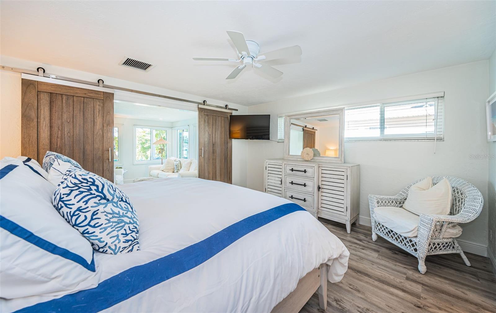2910 ALTON DR, ST PETE BEACH, FL — photo 35