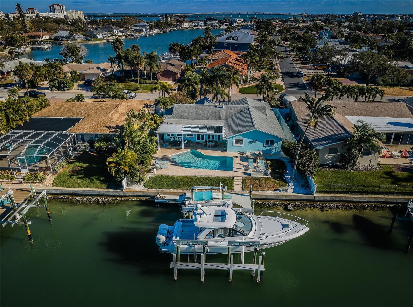 2910 ALTON DR, ST PETE BEACH, FL — photo 78