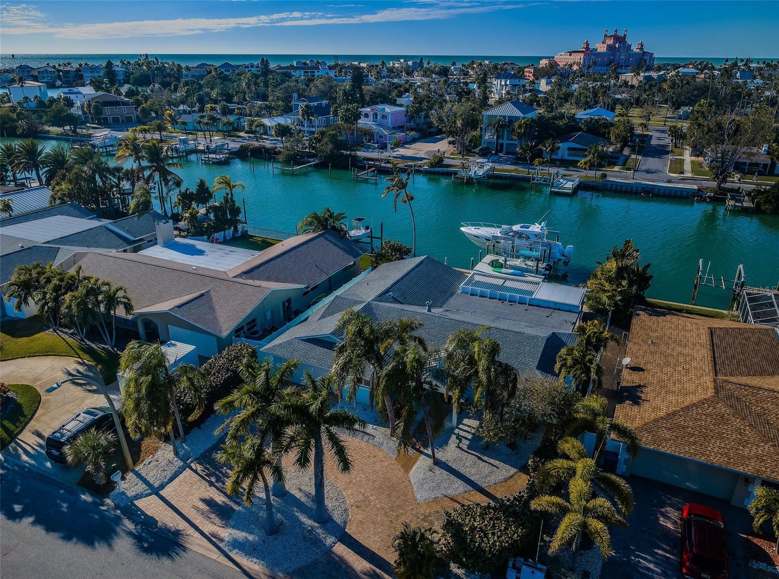 2910 ALTON DR, ST PETE BEACH, FL — photo 80