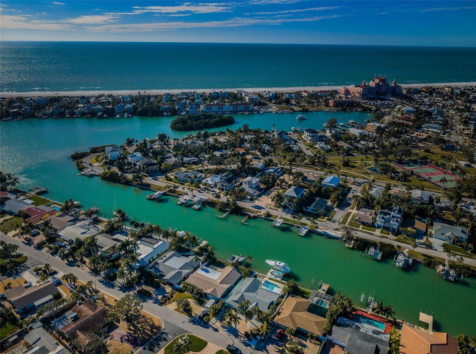 2910 ALTON DR, ST PETE BEACH, FL — photo 81