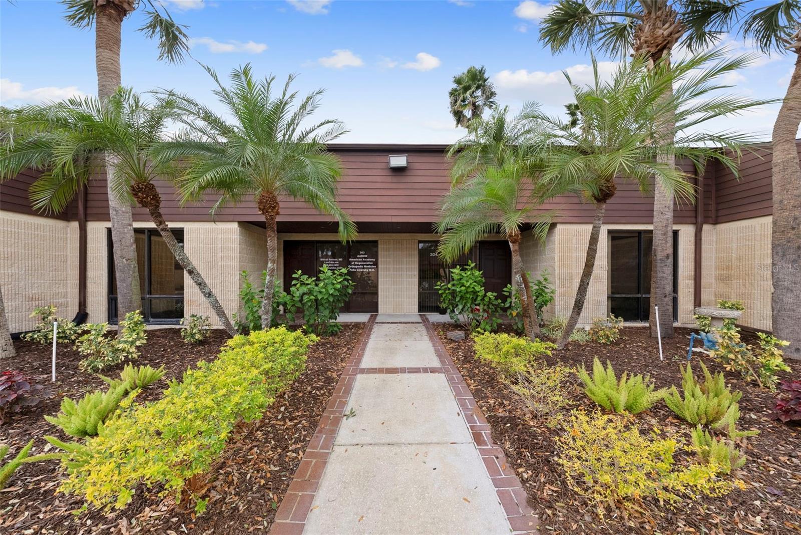 611 DRUID RD E #303, CLEARWATER, FL