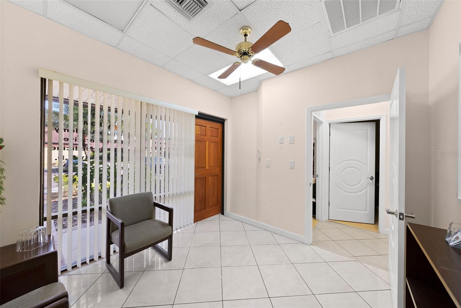 611 DRUID RD E #303, CLEARWATER, FL — photo 4