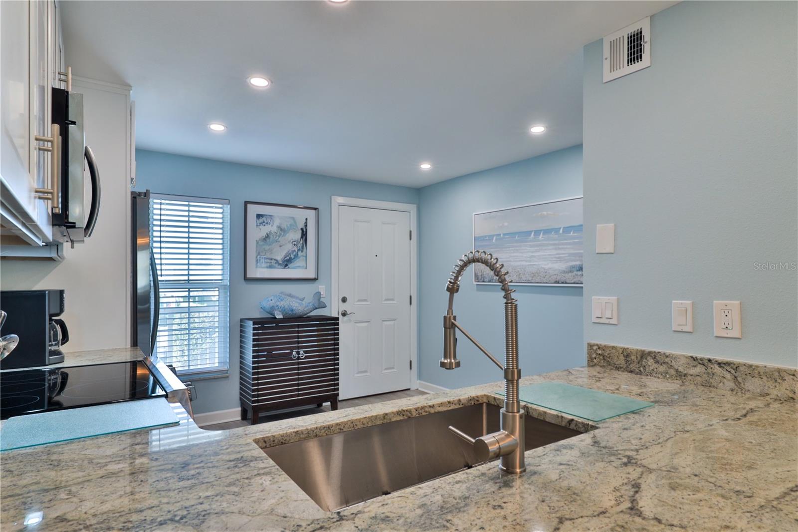 3801 S ATLANTIC AVE #UT204, NEW SMYRNA BEACH, FL — photo 4