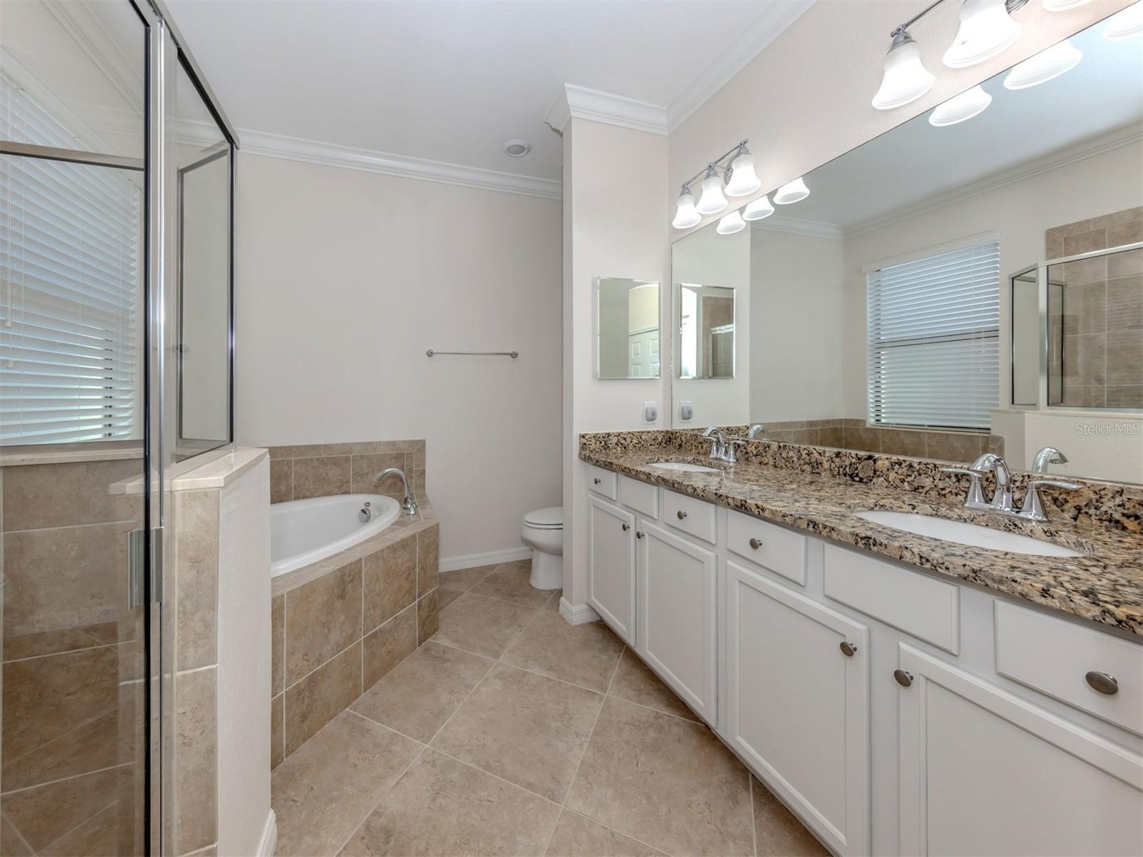 19930 BENISSIMO DR, VENICE, FL — photo 9