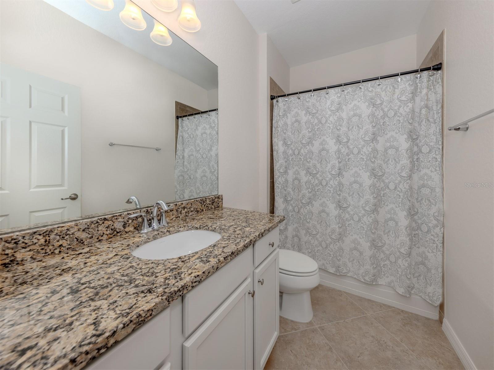 19930 BENISSIMO DR, VENICE, FL — photo 13