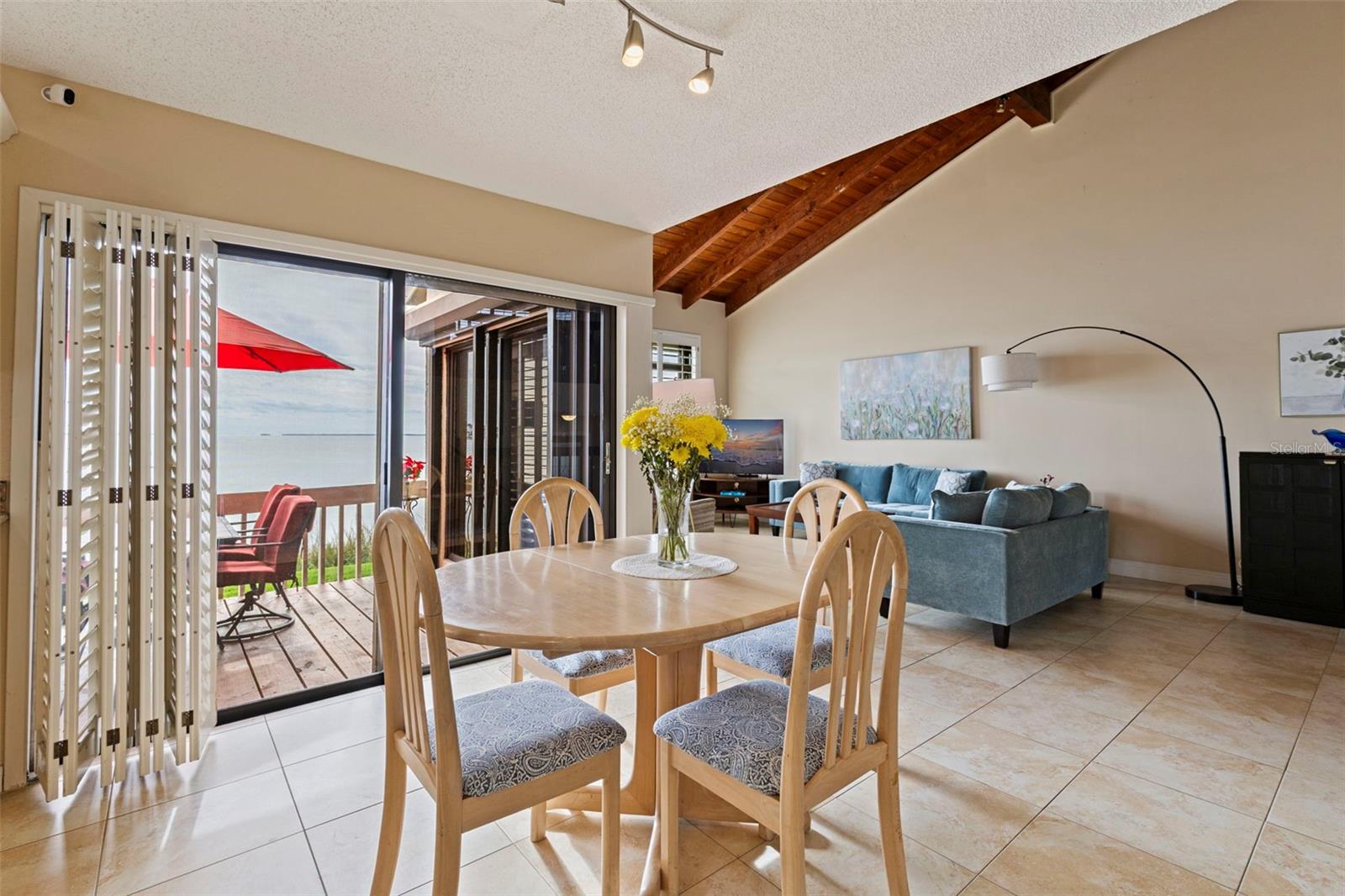 5668 ESCONDIDA BLVD S, ST PETERSBURG, FL — photo 9