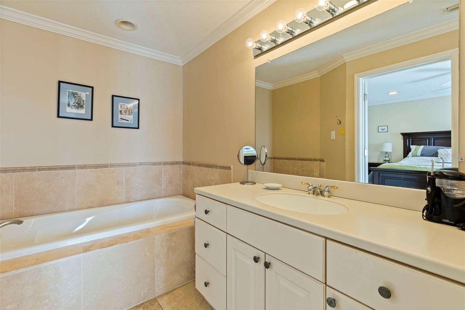 5668 ESCONDIDA BLVD S, ST PETERSBURG, FL — photo 19