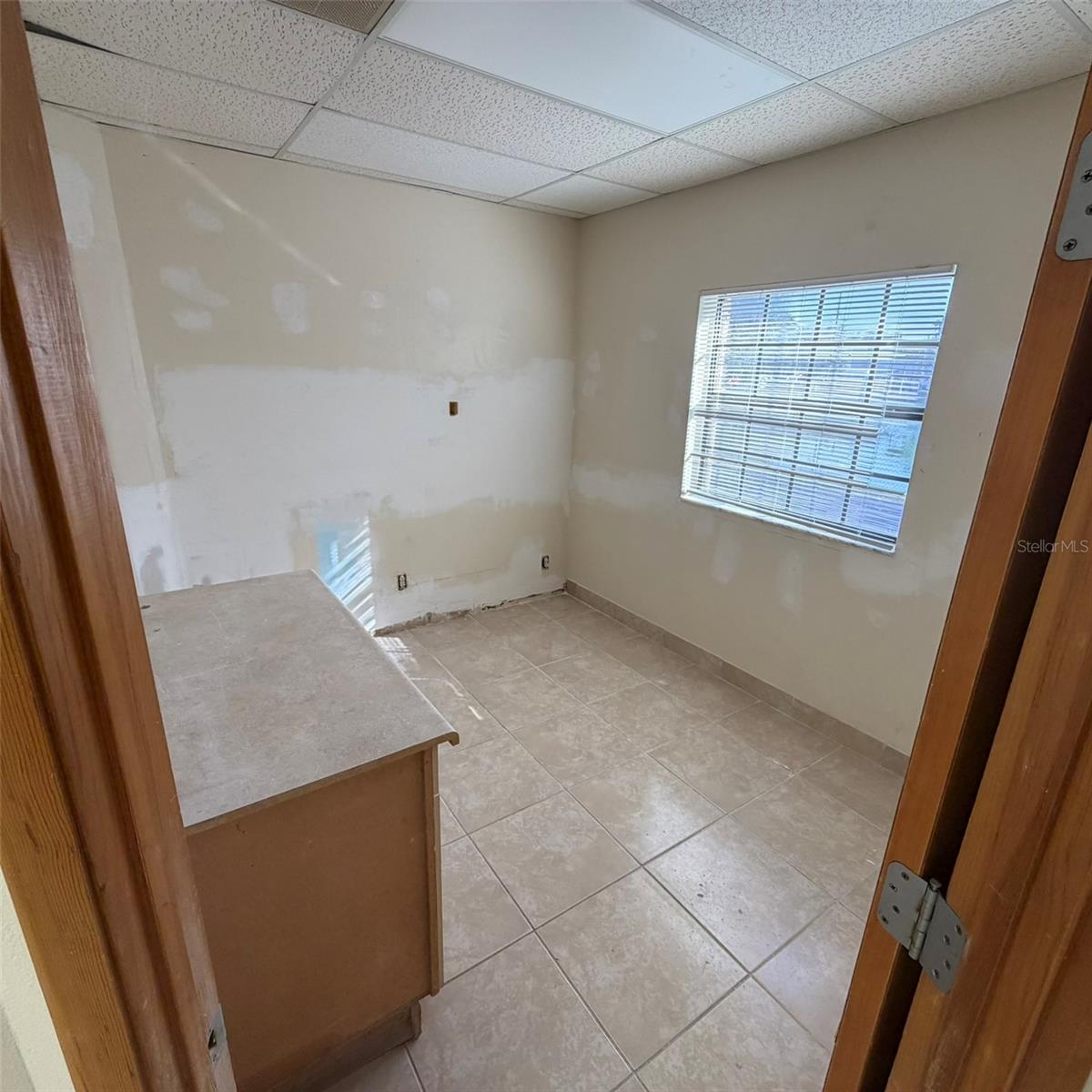 9753 S ORANGE BLOSSOM TRL #103, ORLANDO, FL — photo 48