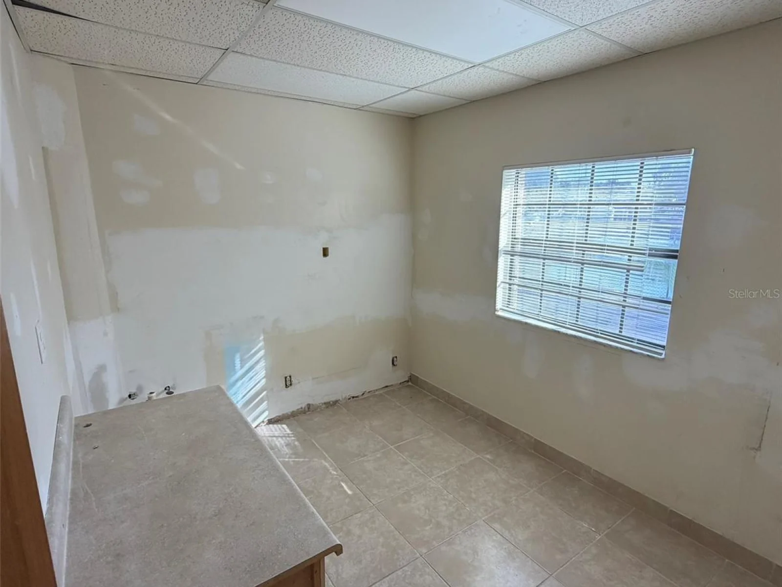 9753 S ORANGE BLOSSOM TRL #103, ORLANDO, FL — photo 50