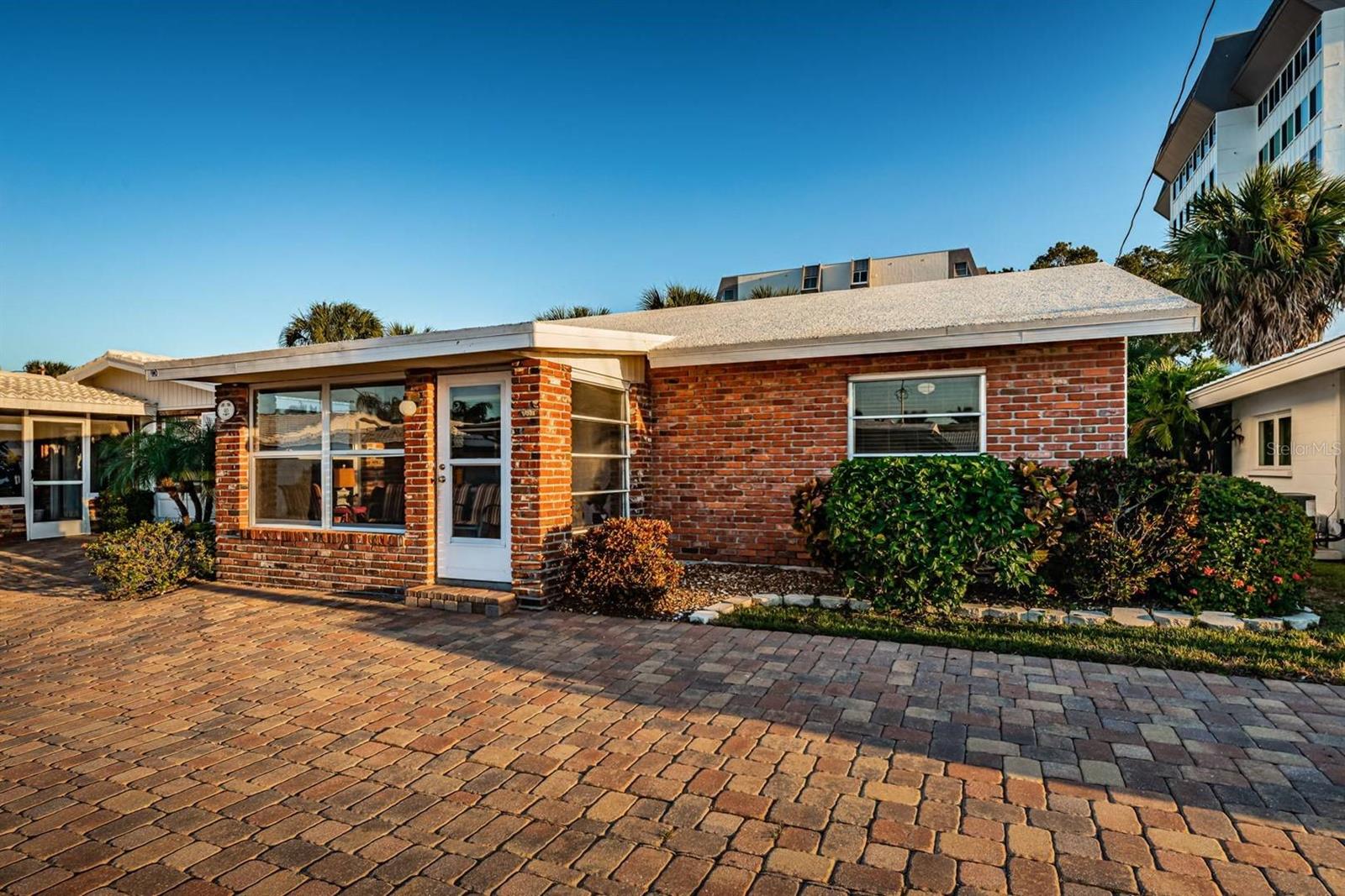 6020 MIDNIGHT PASS RD #40, SARASOTA, FL