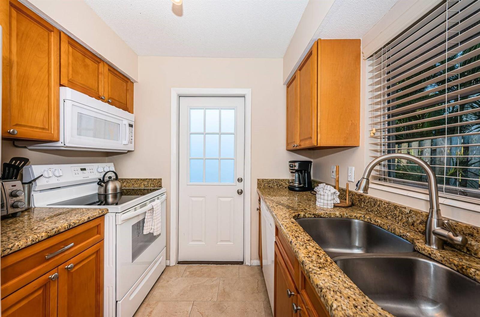 6020 MIDNIGHT PASS RD #40, SARASOTA, FL — photo 13