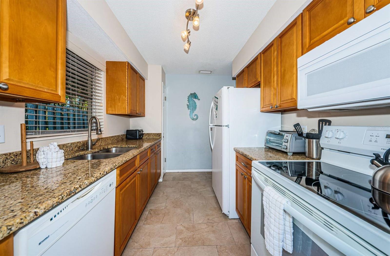 6020 MIDNIGHT PASS RD #40, SARASOTA, FL — photo 16