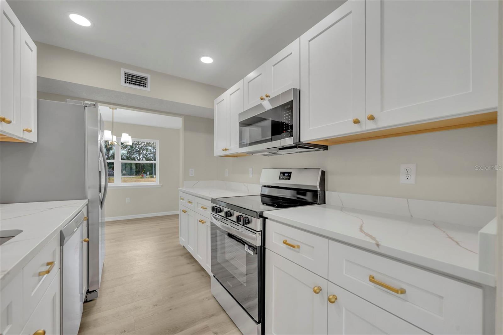 31201 MERRY RD, TAVARES, FL — photo 34