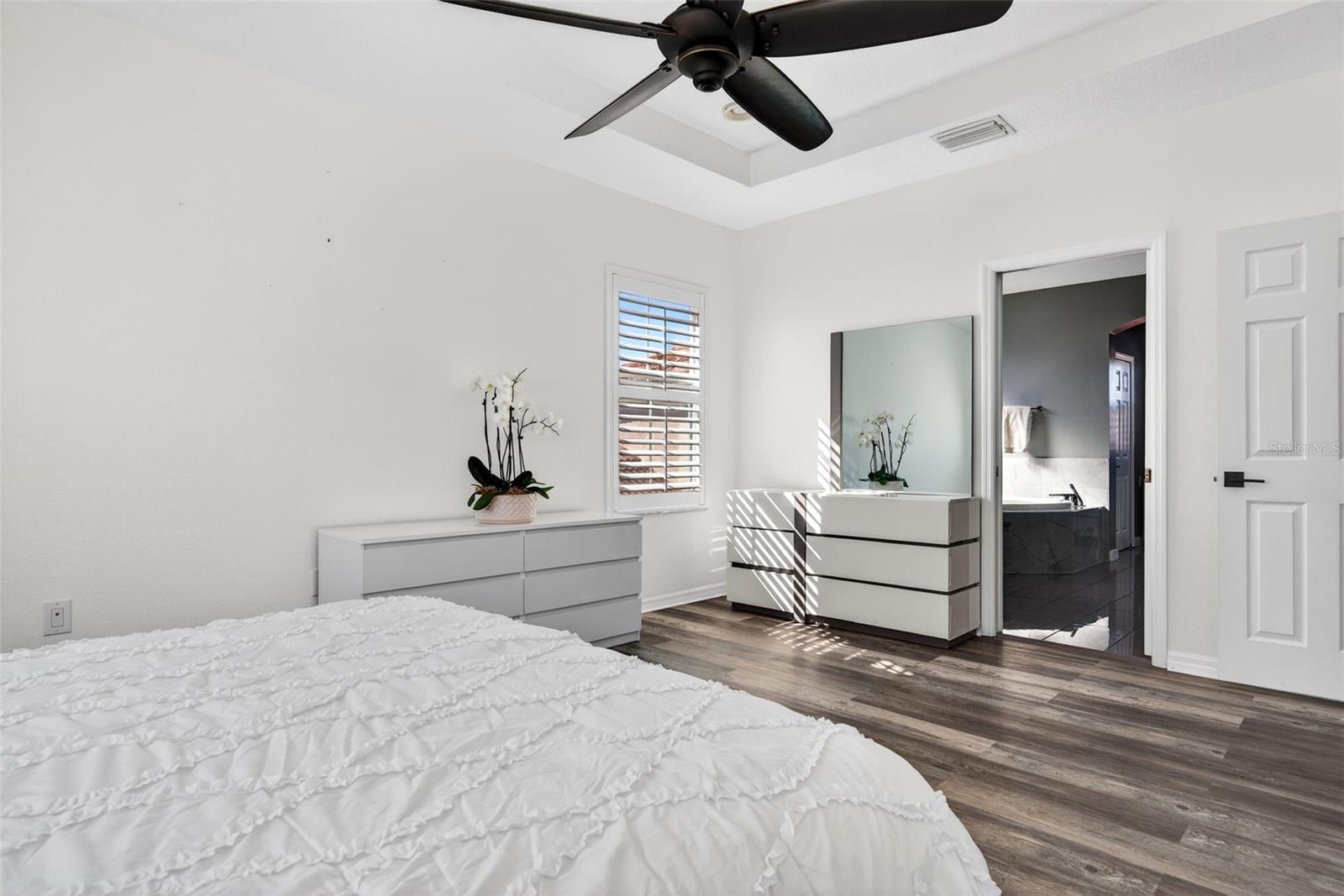 8111 SANTA ROSA CT, SARASOTA, FL — photo 39