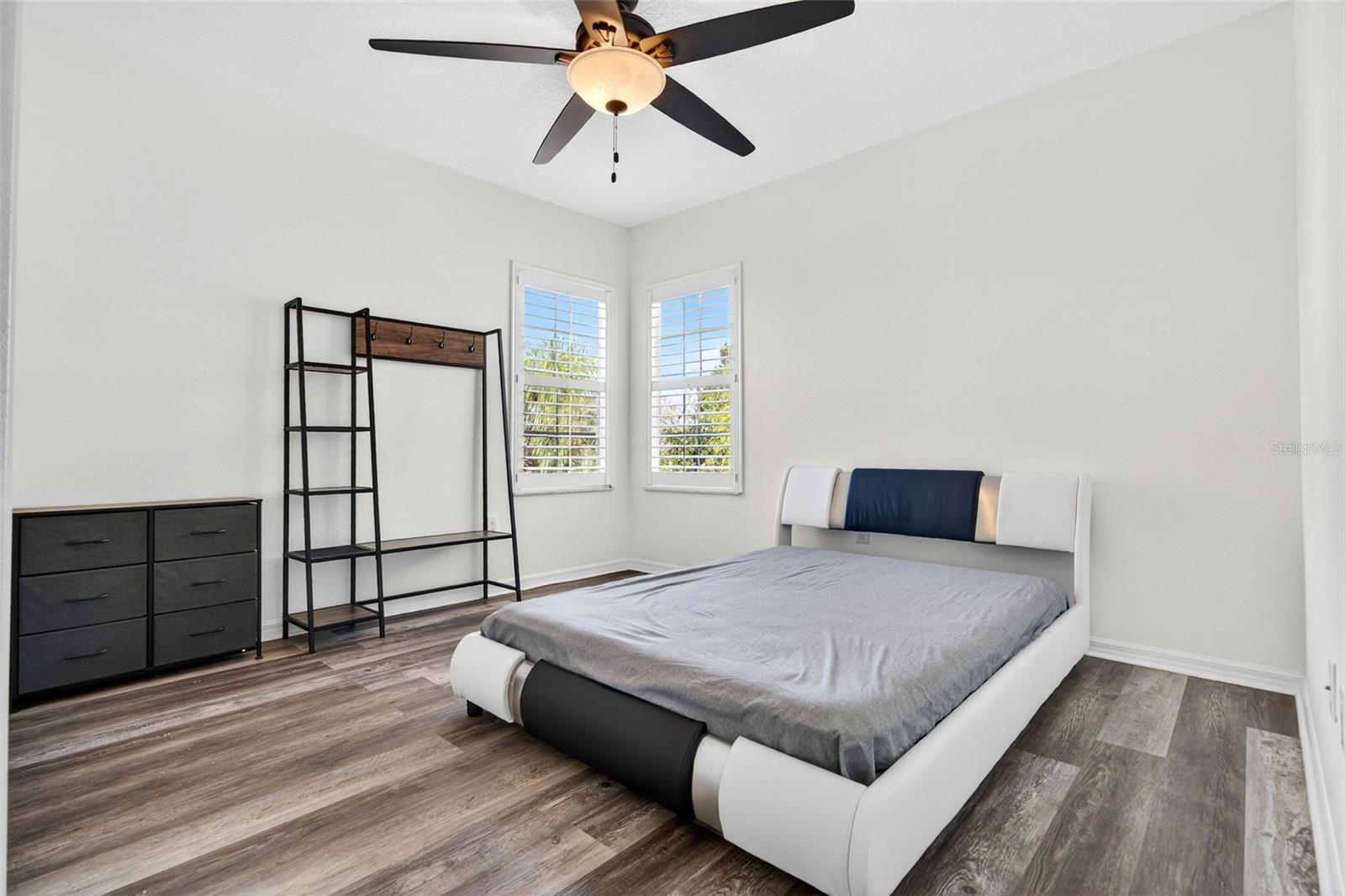 8111 SANTA ROSA CT, SARASOTA, FL — photo 41
