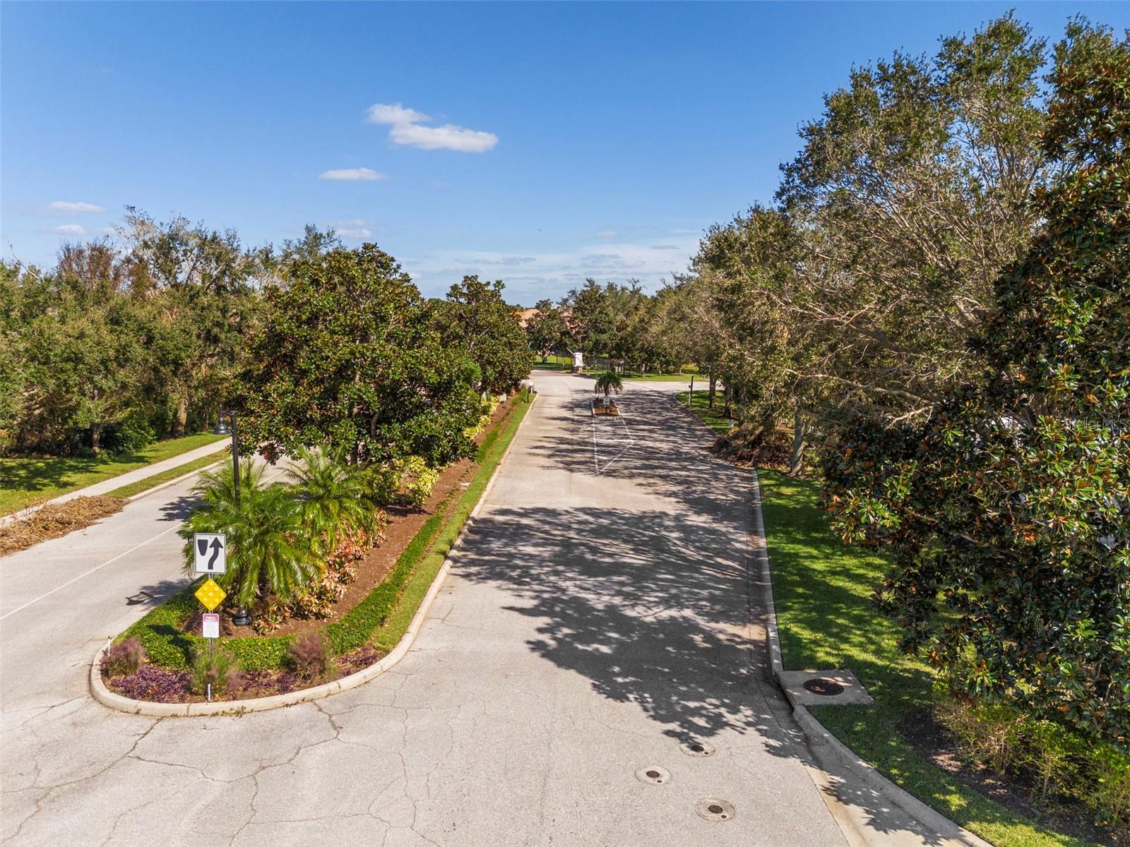 8111 SANTA ROSA CT, SARASOTA, FL — photo 71