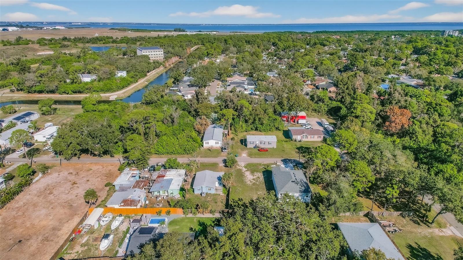 3242 ROXBOROUGH AVE, CLEARWATER, FL — photo 12