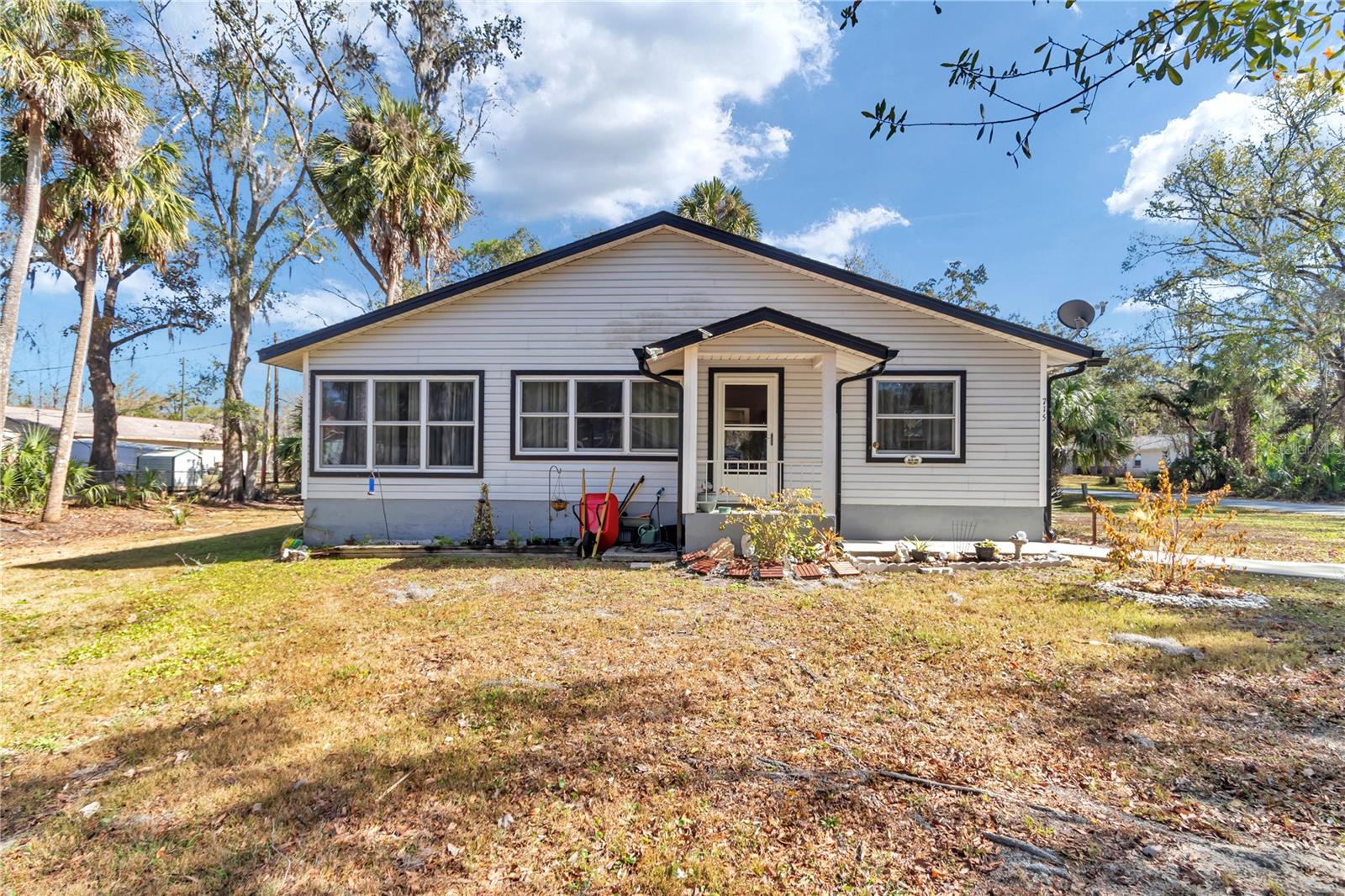 715 NE 12TH TER, CRYSTAL RIVER, FL
