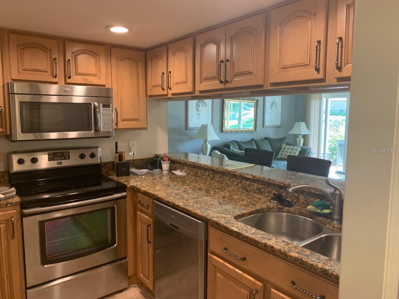 1051 S HIGHLAND ST #4C, MOUNT DORA, FL — photo 15