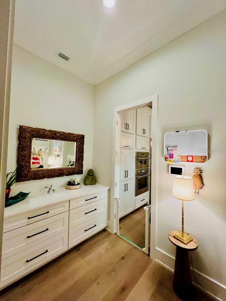790 CORDOVA BLVD NE, ST PETERSBURG, FL — photo 20