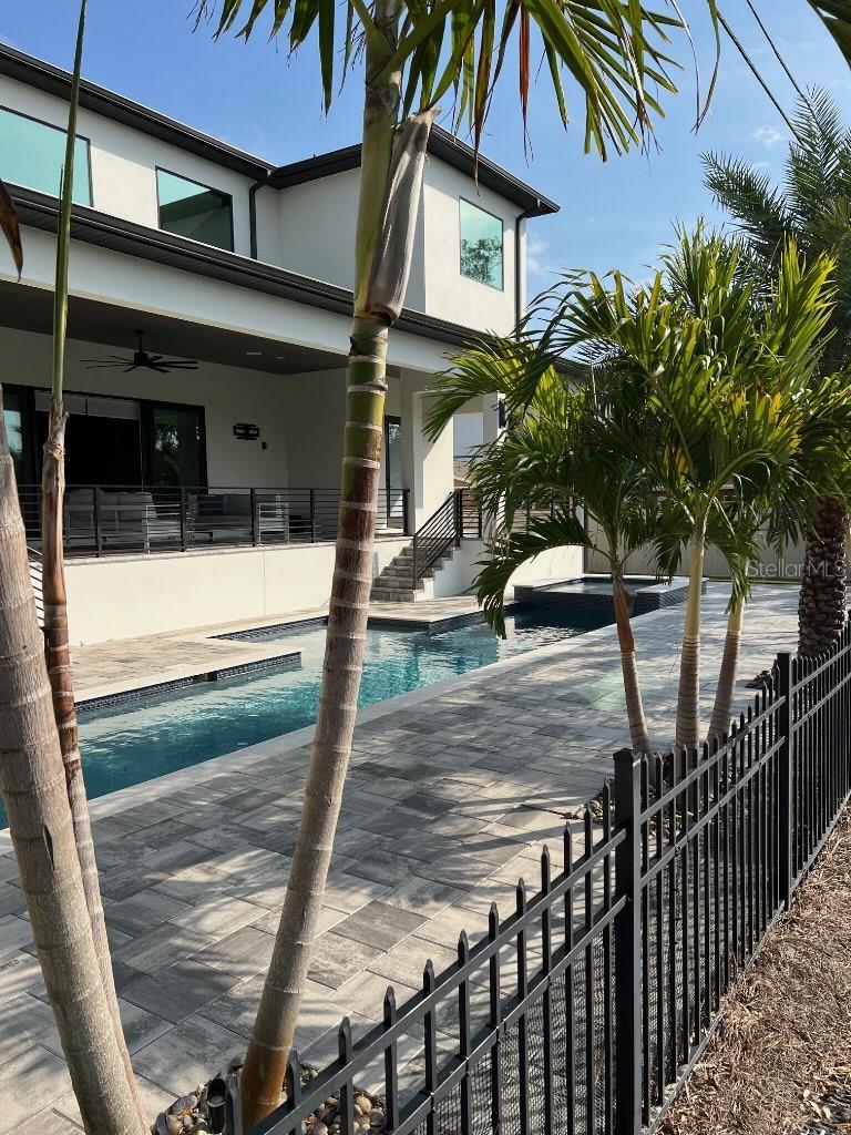 790 CORDOVA BLVD NE, ST PETERSBURG, FL — photo 33