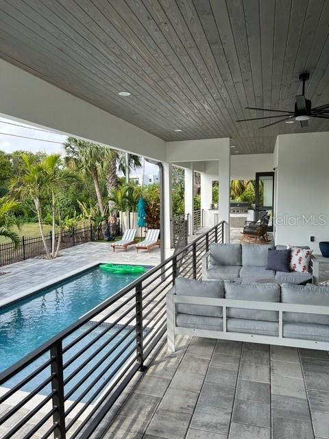 790 CORDOVA BLVD NE, ST PETERSBURG, FL — photo 46