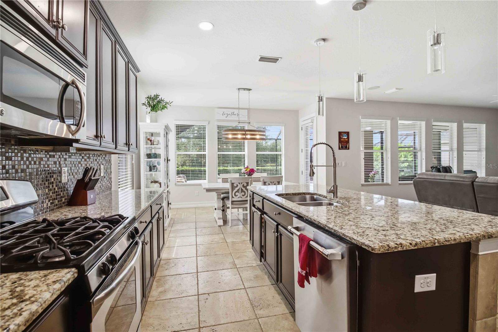12036 LONGVIEW LAKE CIR, BRADENTON, FL — photo 9