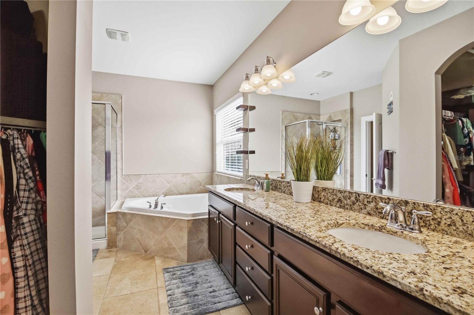 12036 LONGVIEW LAKE CIR, BRADENTON, FL — photo 28