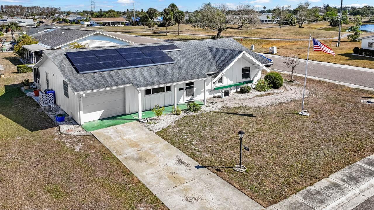 1001 AUGUSTA DR, SUN CITY CENTER, FL — photo 2