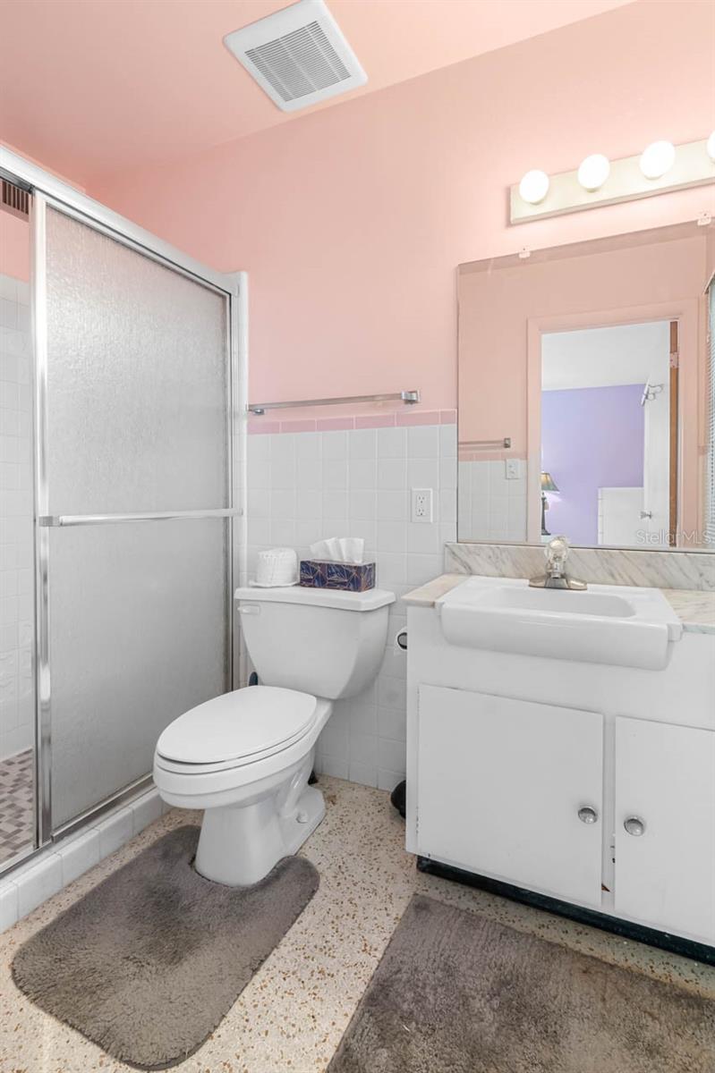 1001 AUGUSTA DR, SUN CITY CENTER, FL — photo 19