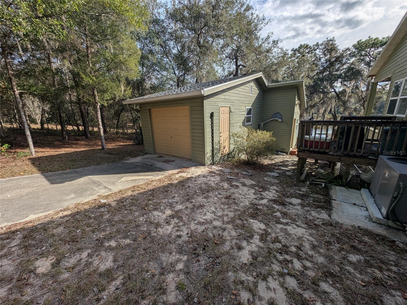 14730 SE 61ST STREET RD, OCKLAWAHA, FL — photo 59