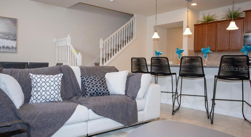 8879 GENEVE CT, KISSIMMEE, FL — photo 9