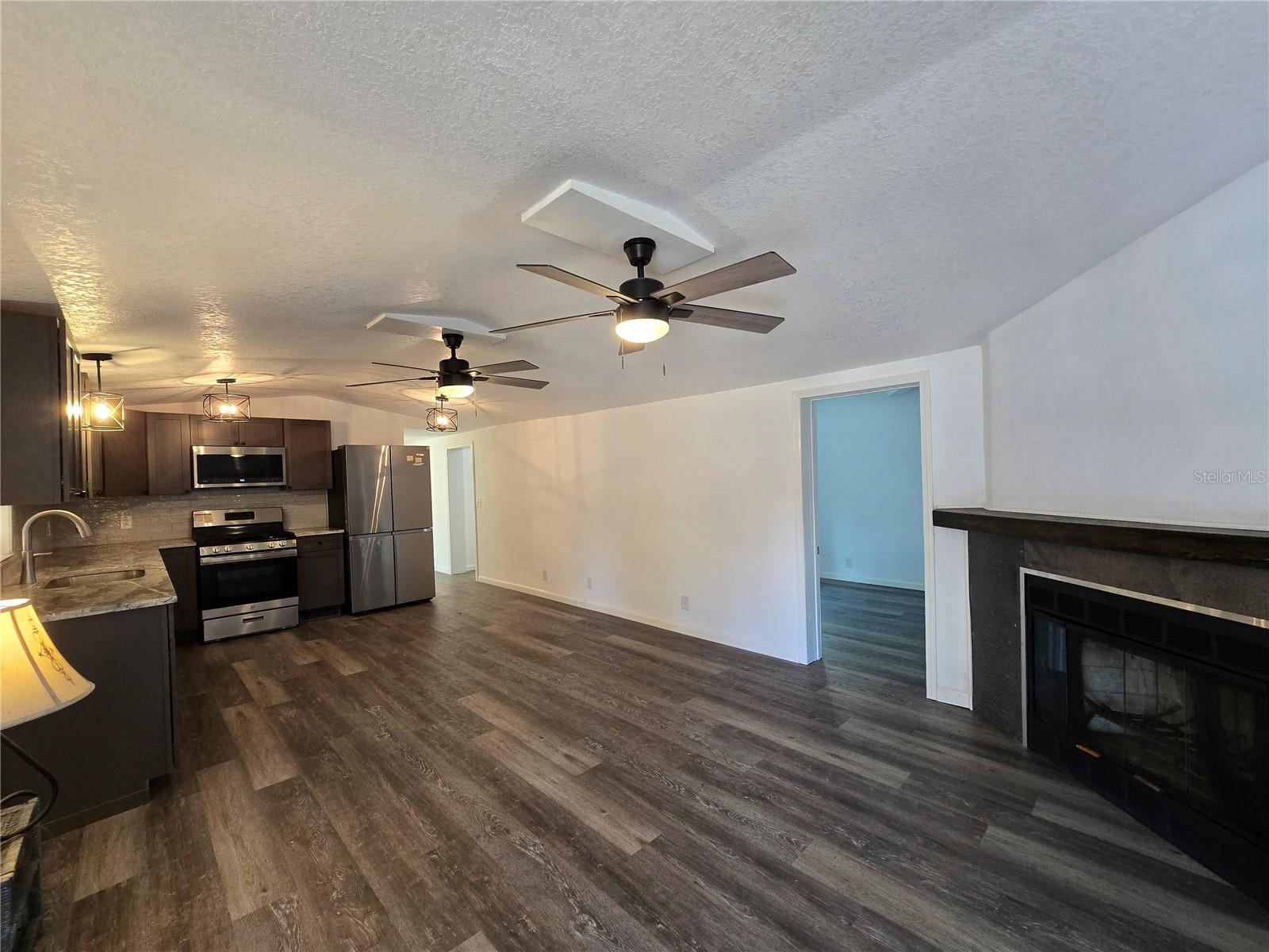 43541 DIXIE DR, PAISLEY, FL — photo 8