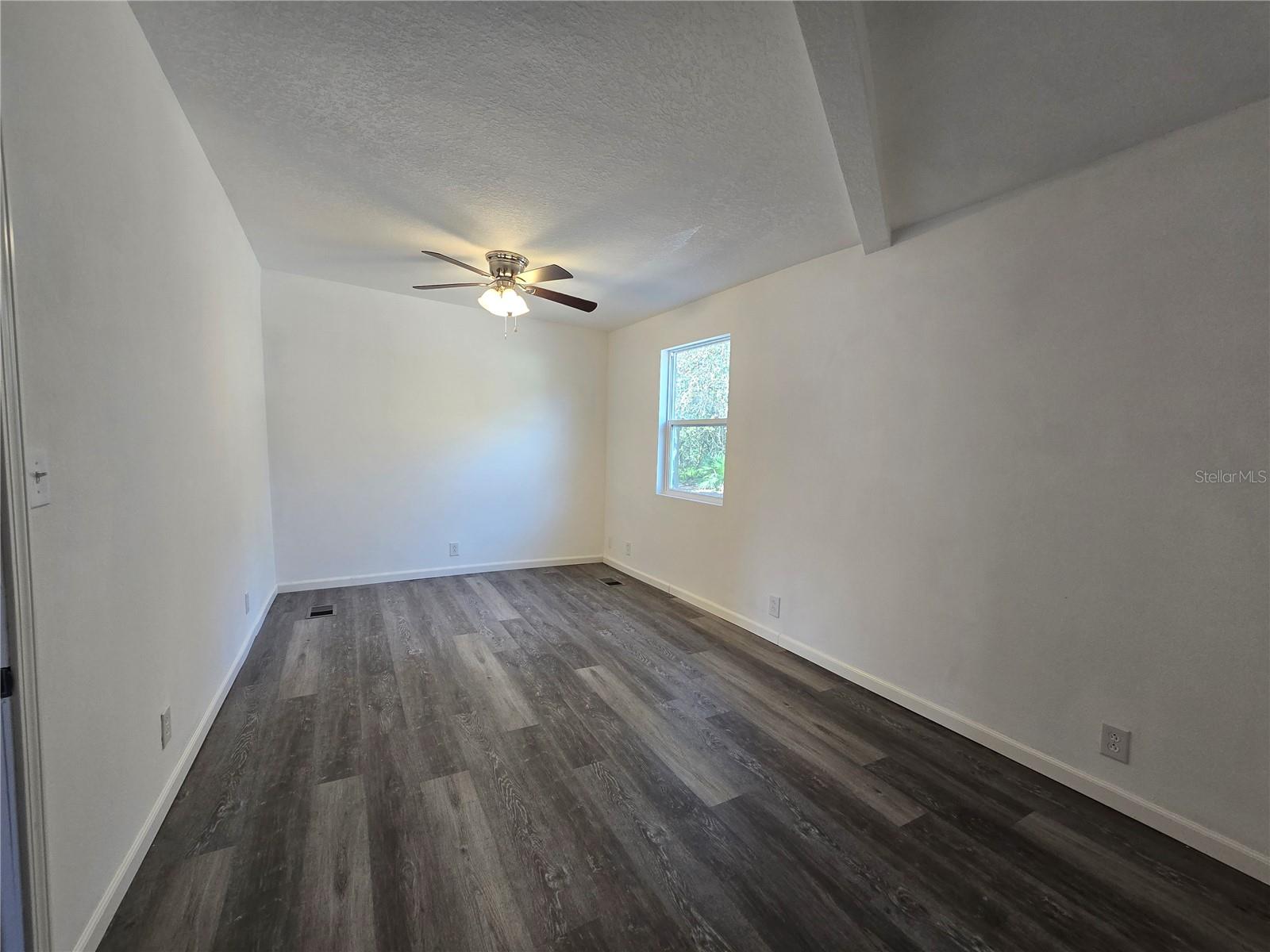 43541 DIXIE DR, PAISLEY, FL — photo 11