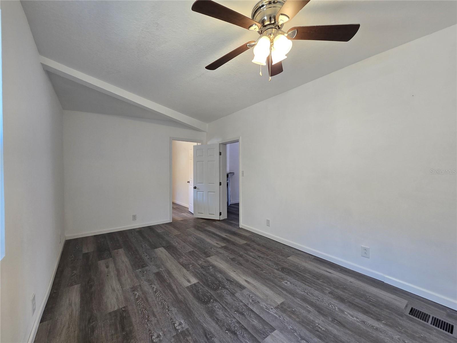 43541 DIXIE DR, PAISLEY, FL — photo 13