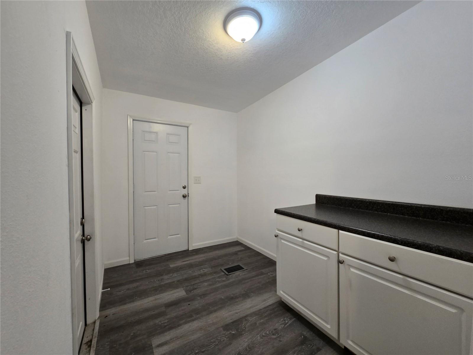 43541 DIXIE DR, PAISLEY, FL — photo 27