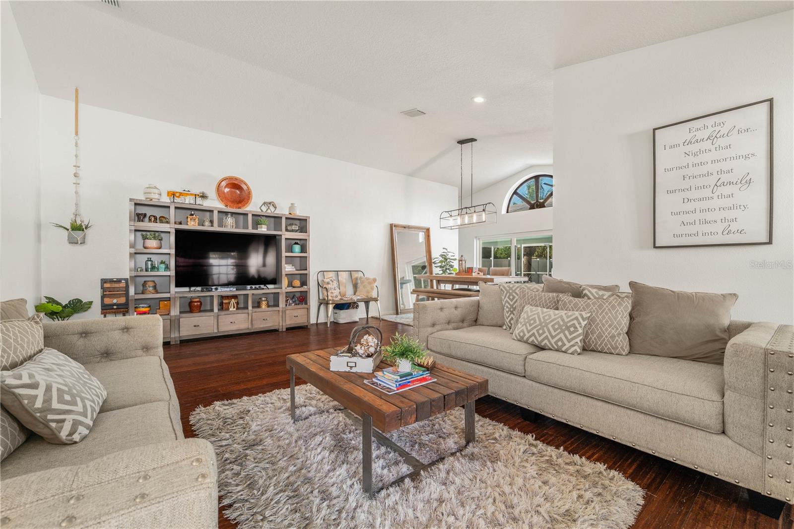 5806 CAY COVE CT, TAMPA, FL — photo 9