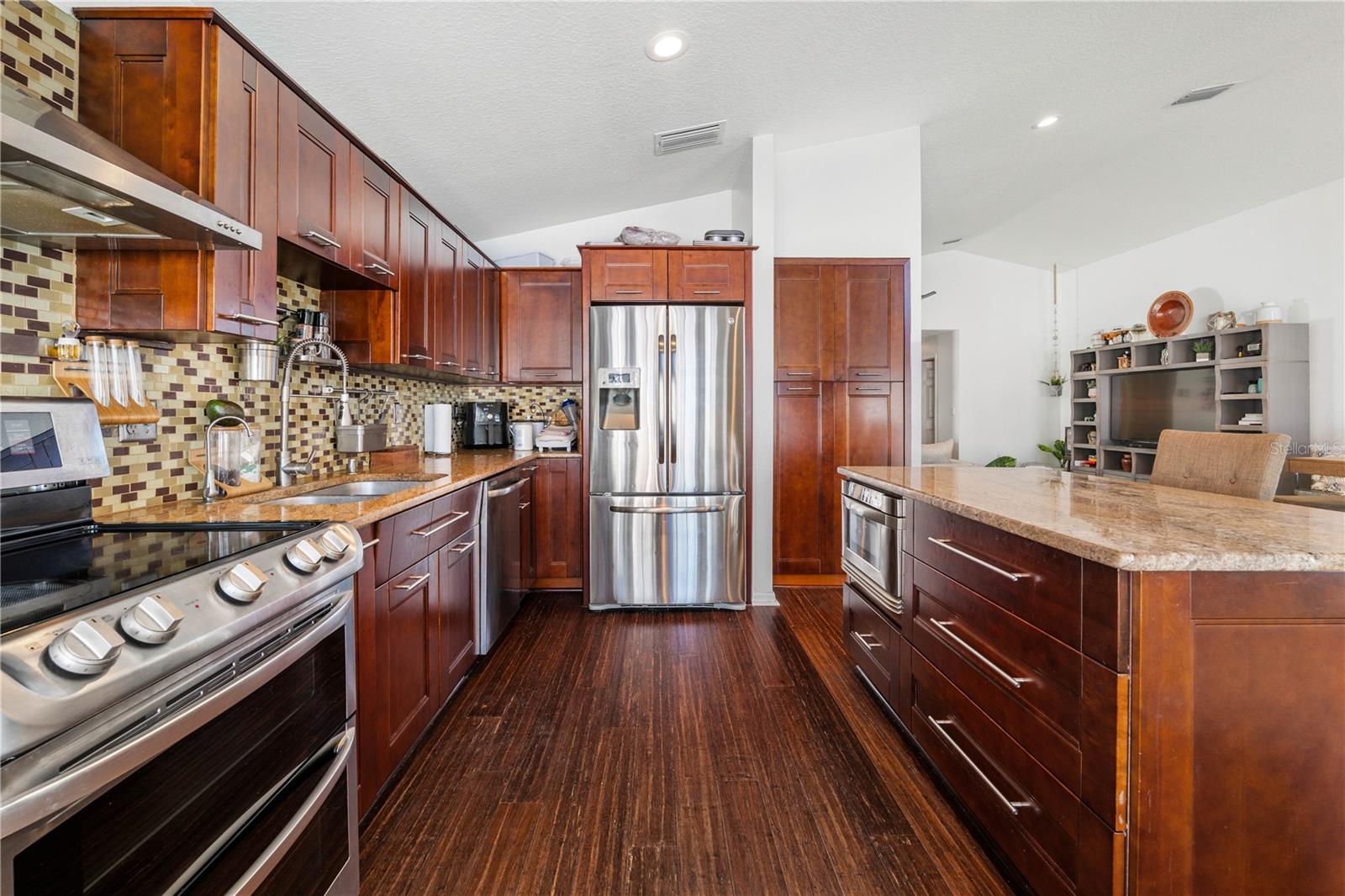 5806 CAY COVE CT, TAMPA, FL — photo 18