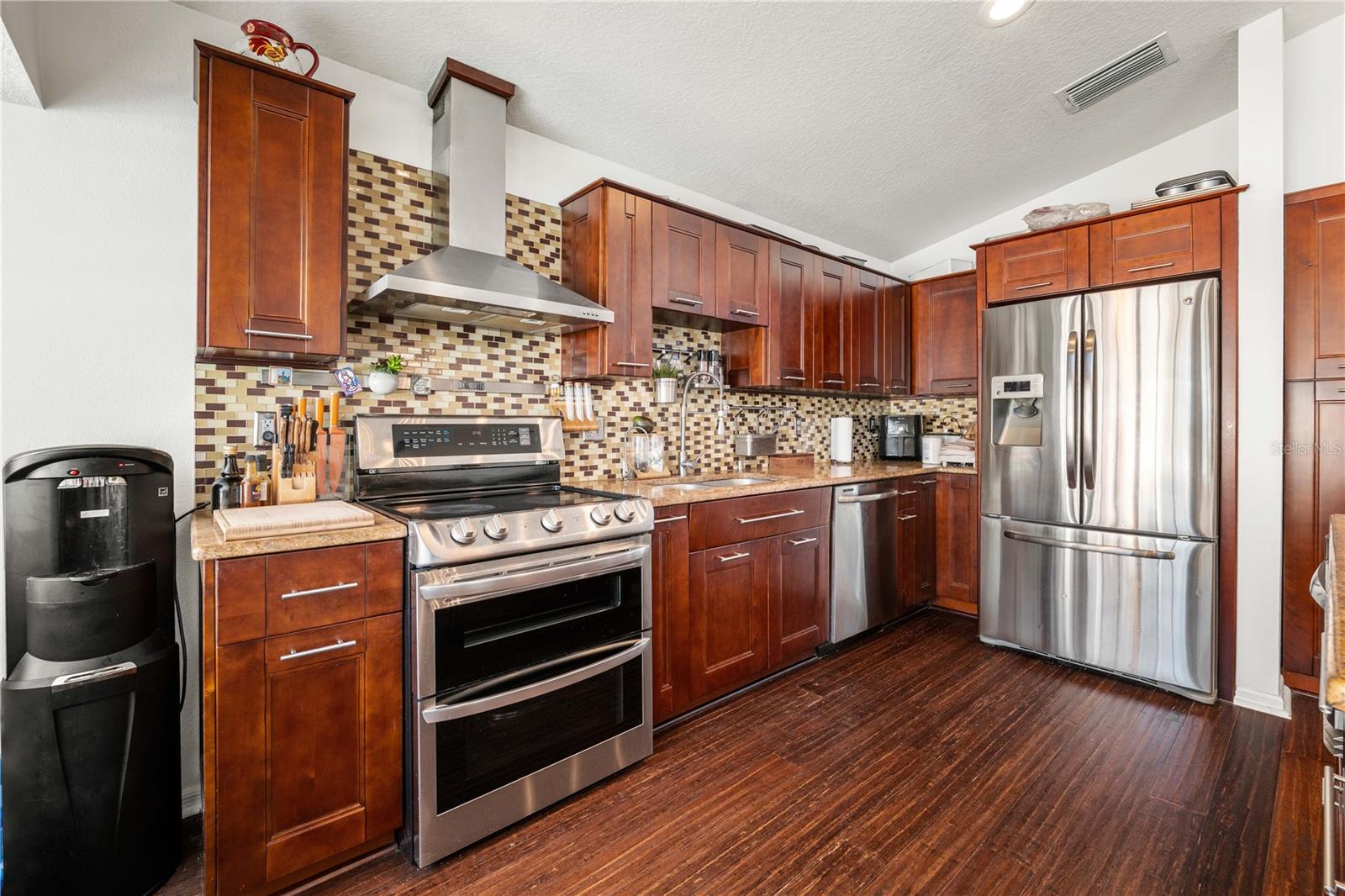 5806 CAY COVE CT, TAMPA, FL — photo 19