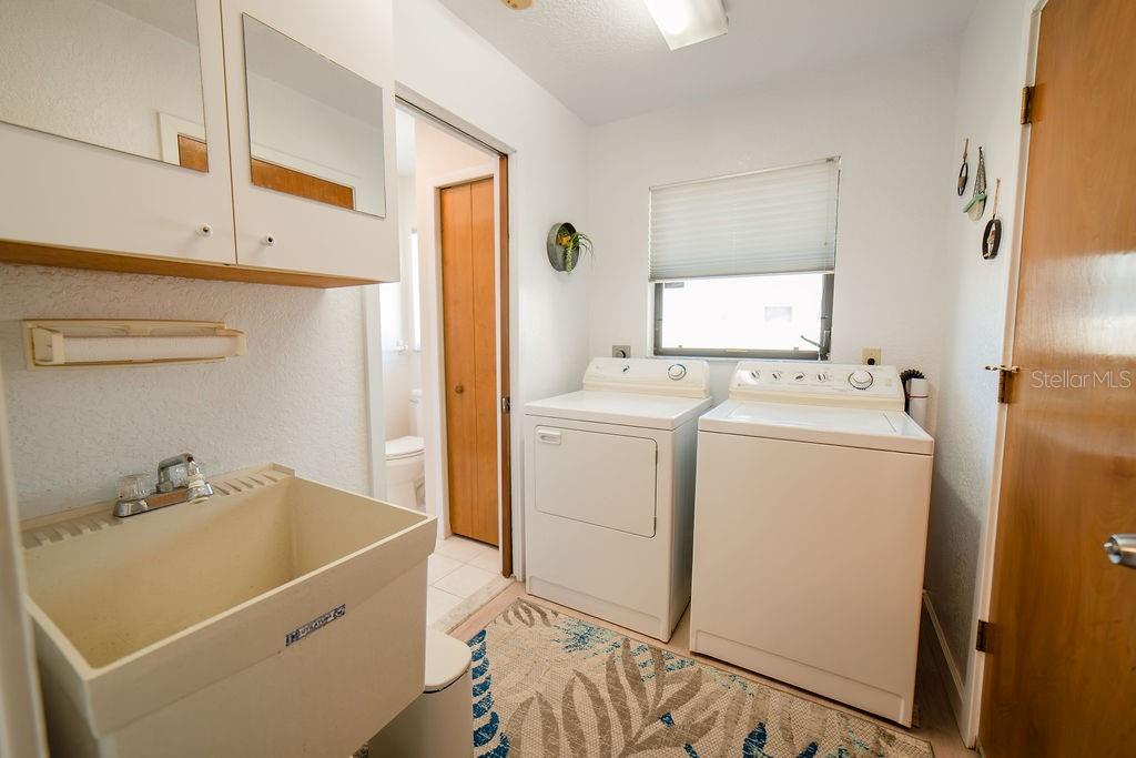 9273 CARNATION AVE, ENGLEWOOD, FL — photo 9