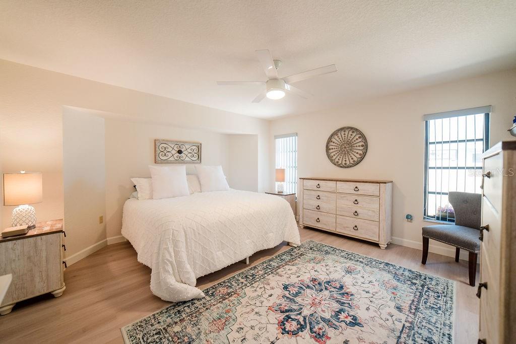 9273 CARNATION AVE, ENGLEWOOD, FL — photo 10