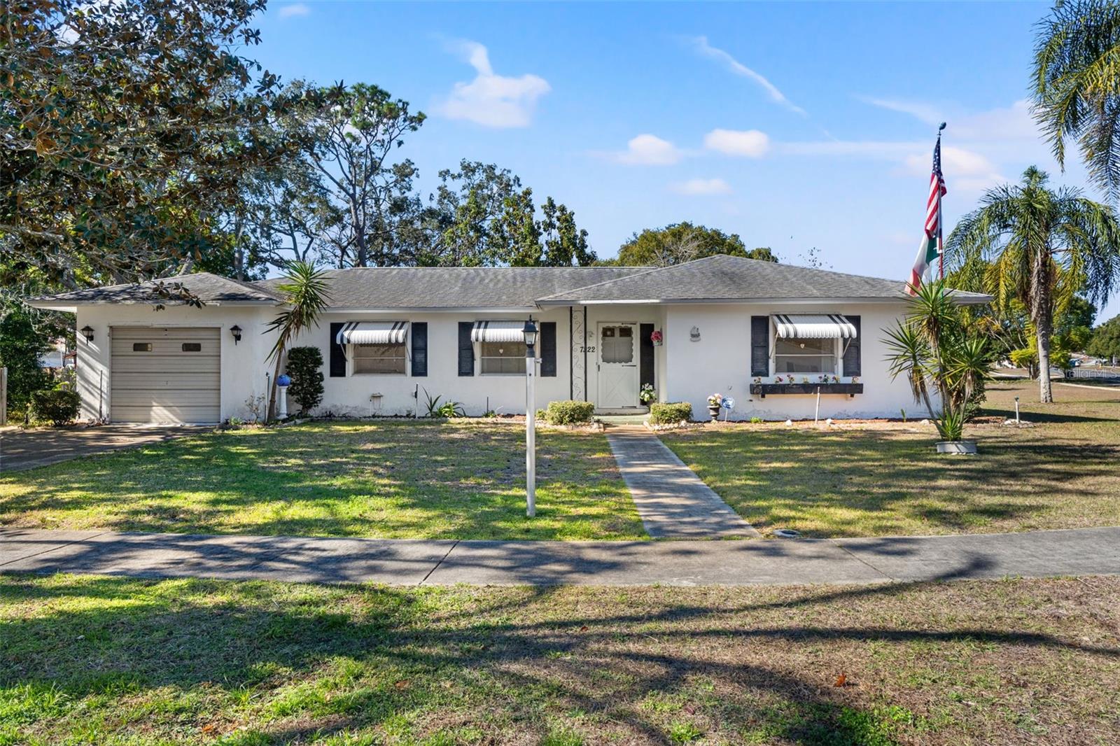 7222 HOLIDAY DR, SPRING HILL, FL — photo 5