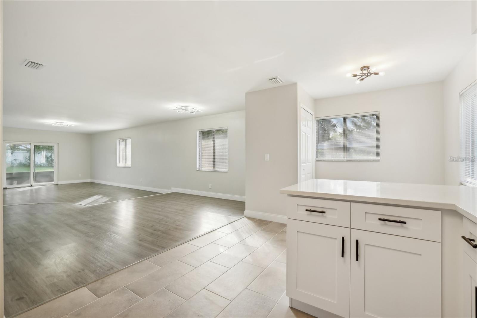 1052 MANCHESTER CIR, WINTER PARK, FL — photo 10