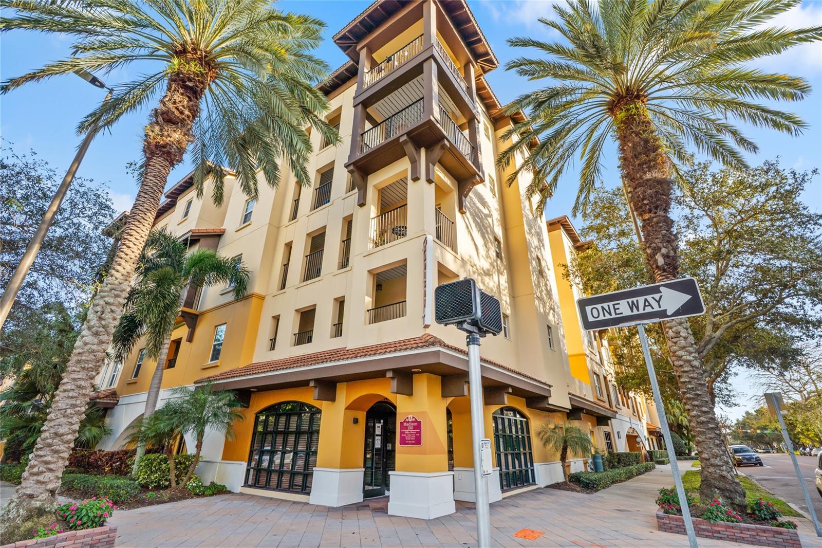 100 4TH AVE S #115, ST PETERSBURG, FL — photo 4
