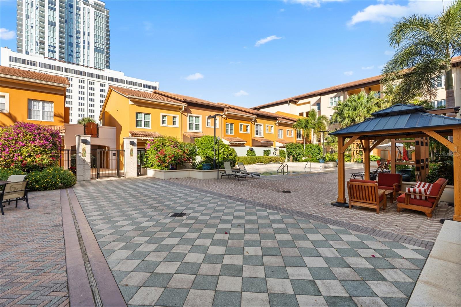 100 4TH AVE S #115, ST PETERSBURG, FL — photo 27